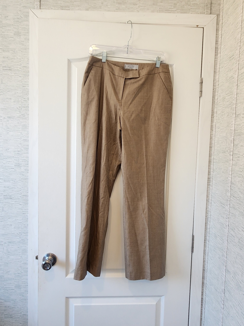 Kasper Women's Boot Cut Dress Pants in Tan 4P EUC